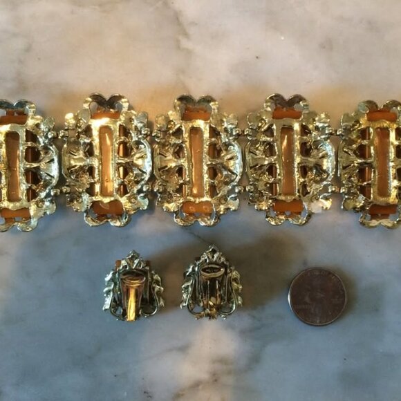VTG RARE ELSA SCHIAPARELLI ? statement piece chunky BAKELITE rhinestone bracelet - Picture 5 of 5